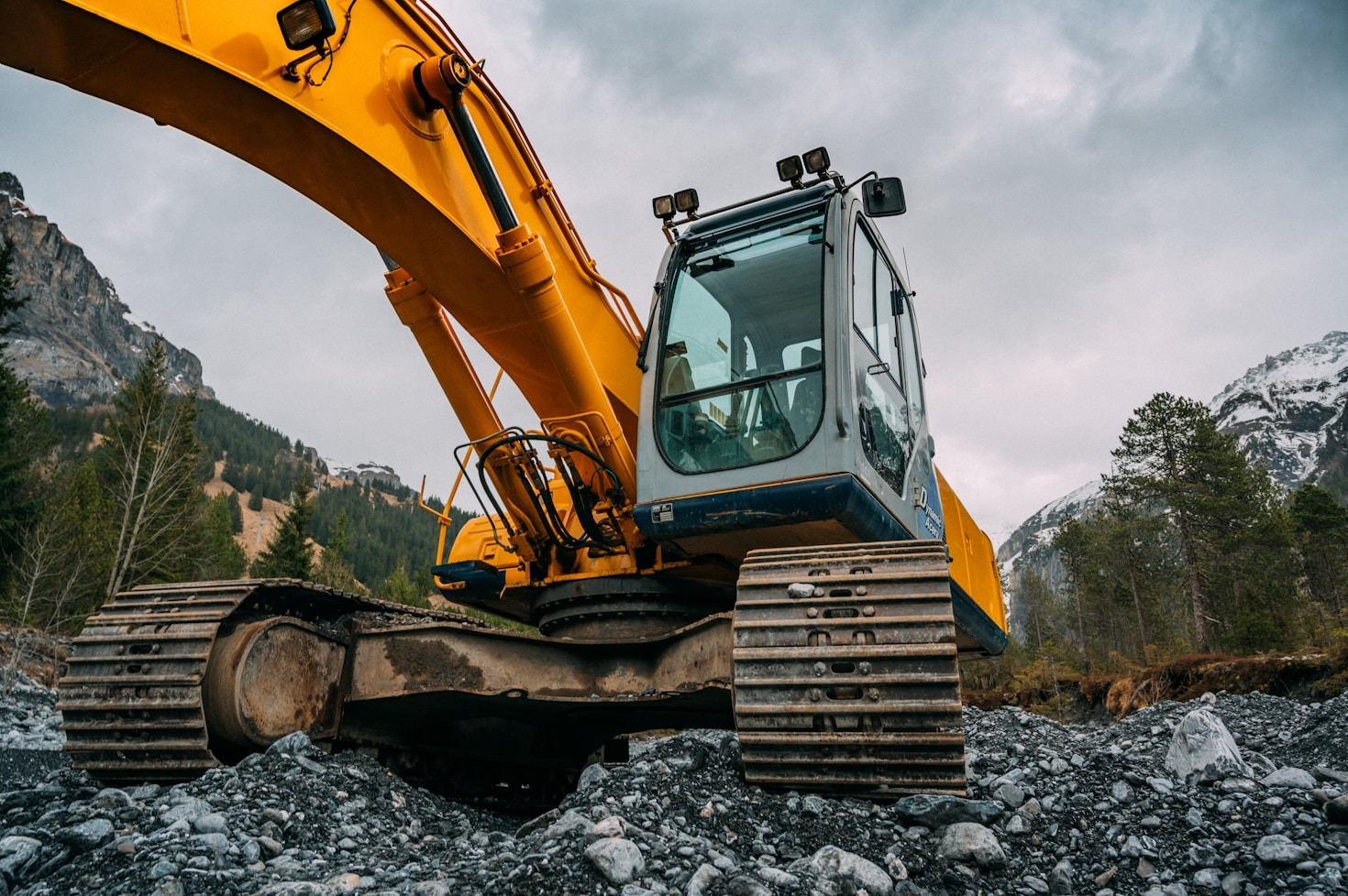 Tips for Choosing Cost-Effective Construction Equipment